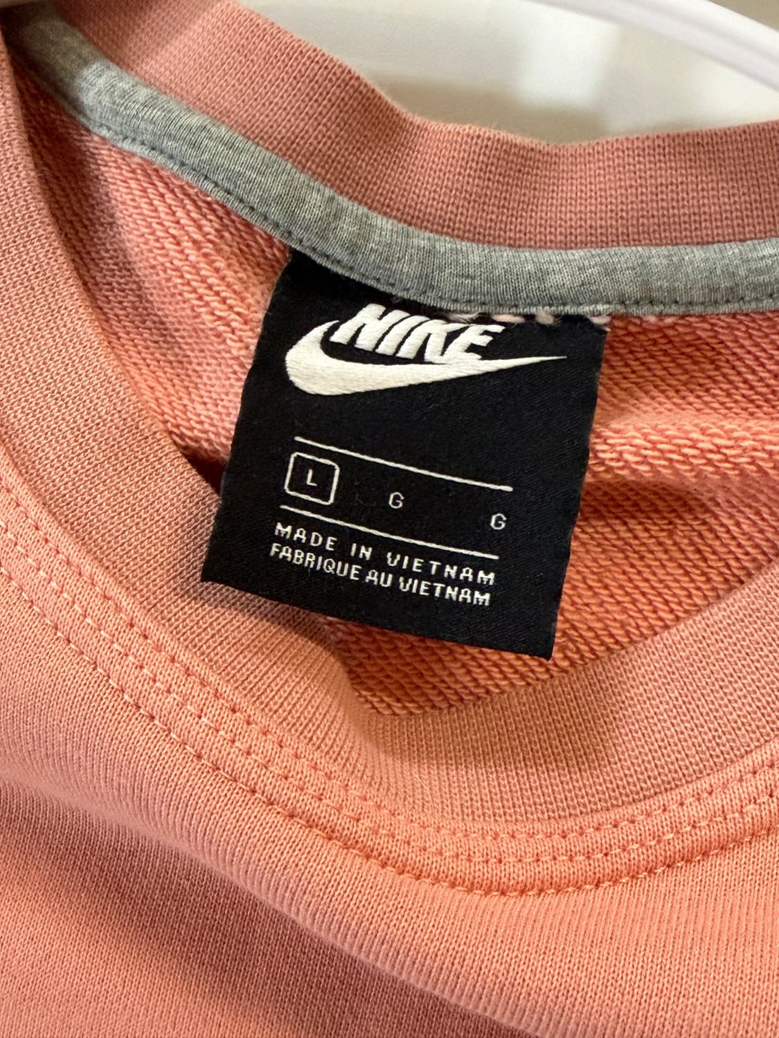나이키 맨투맨 코랄 L 상품이미지3