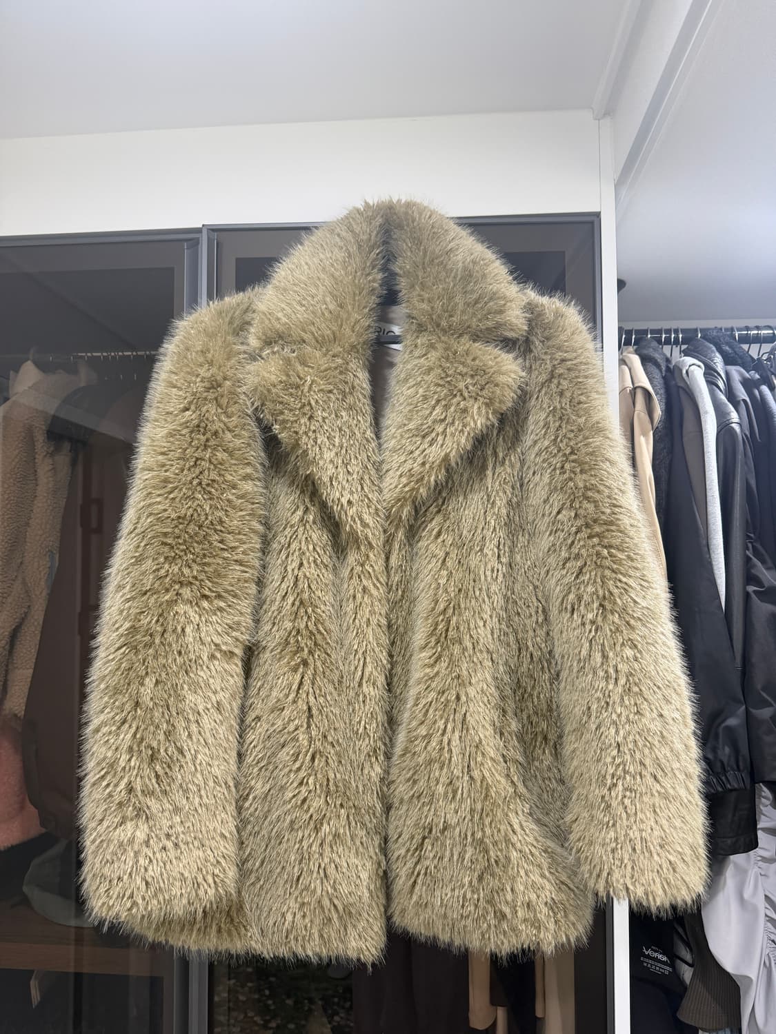 Cerric 빅카라 퍼자켓 상품이미지1