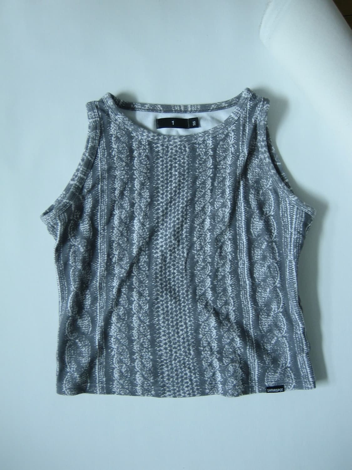 [safarispot] 1/2 knit Print Sleeveless 상품이미지1