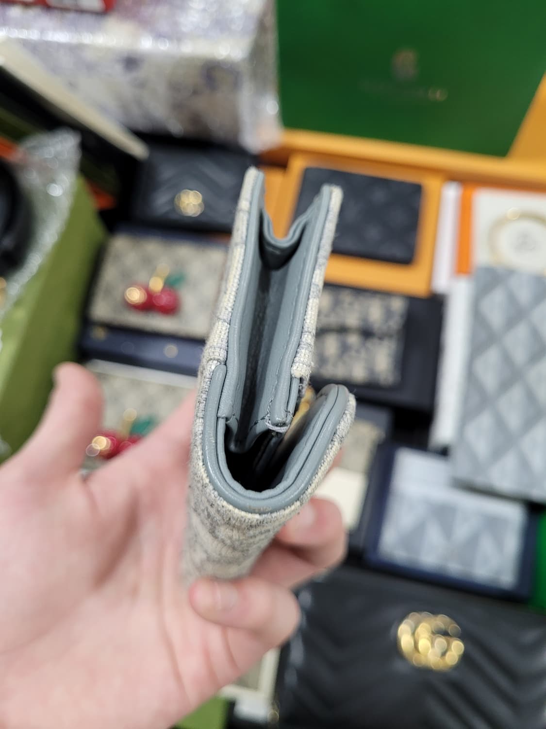 디올 오블리크 새들플랩 그레이 카드지갑 상품이미지7