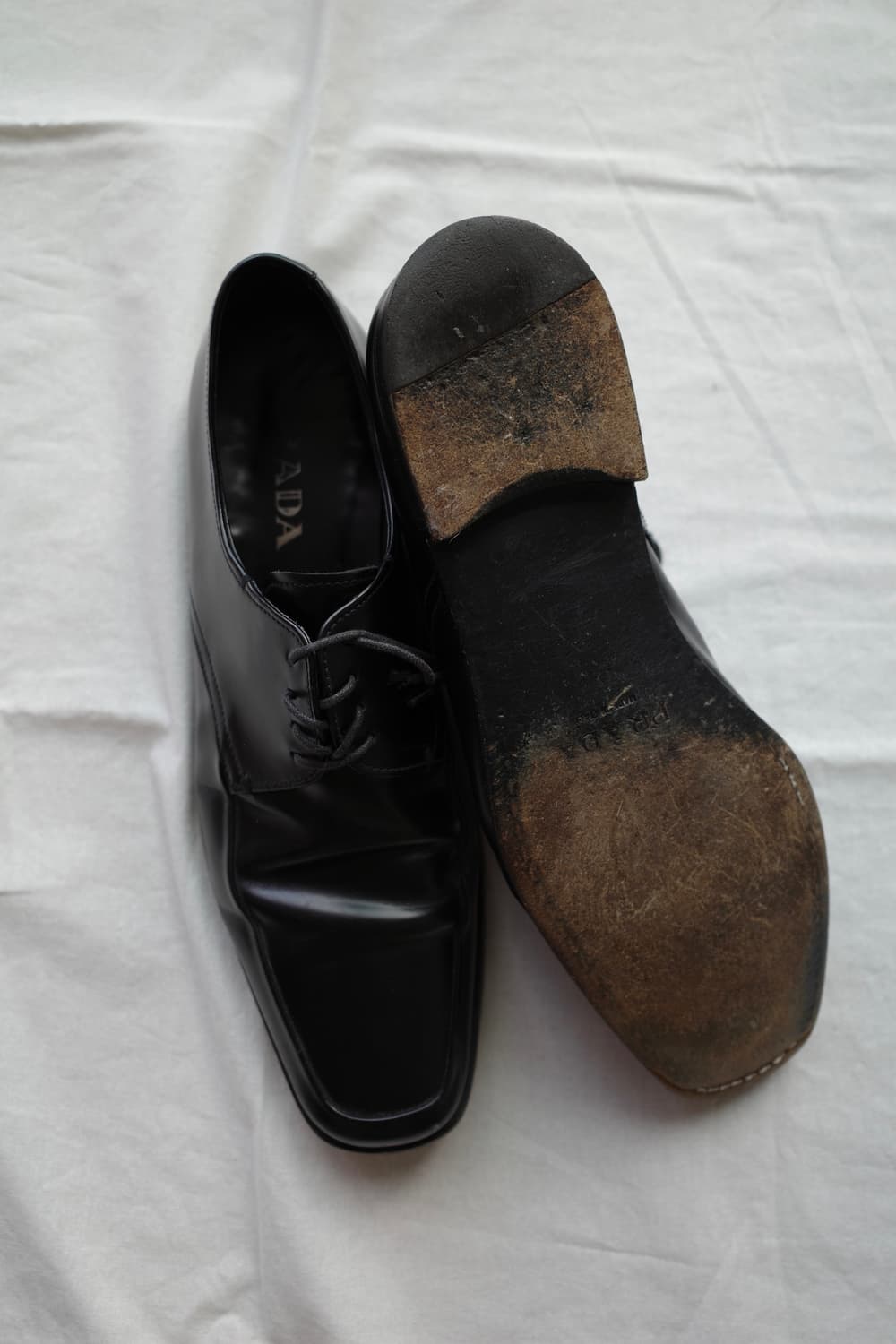 Prada Oxford Derbys 상품이미지3