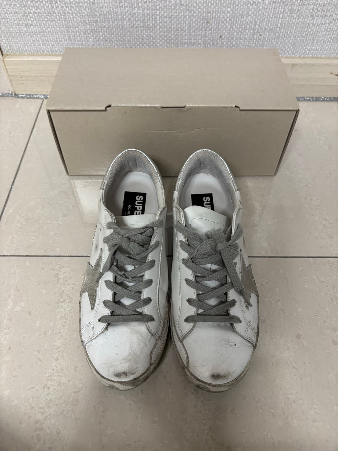 골든구스 슈퍼스타 화이트 실버탭 상품이미지1