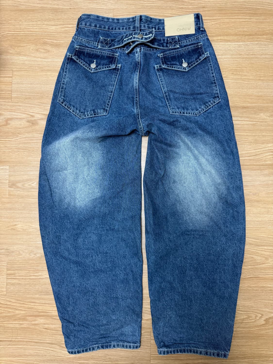 신치백 커브드 데님 팬츠 상품이미지1