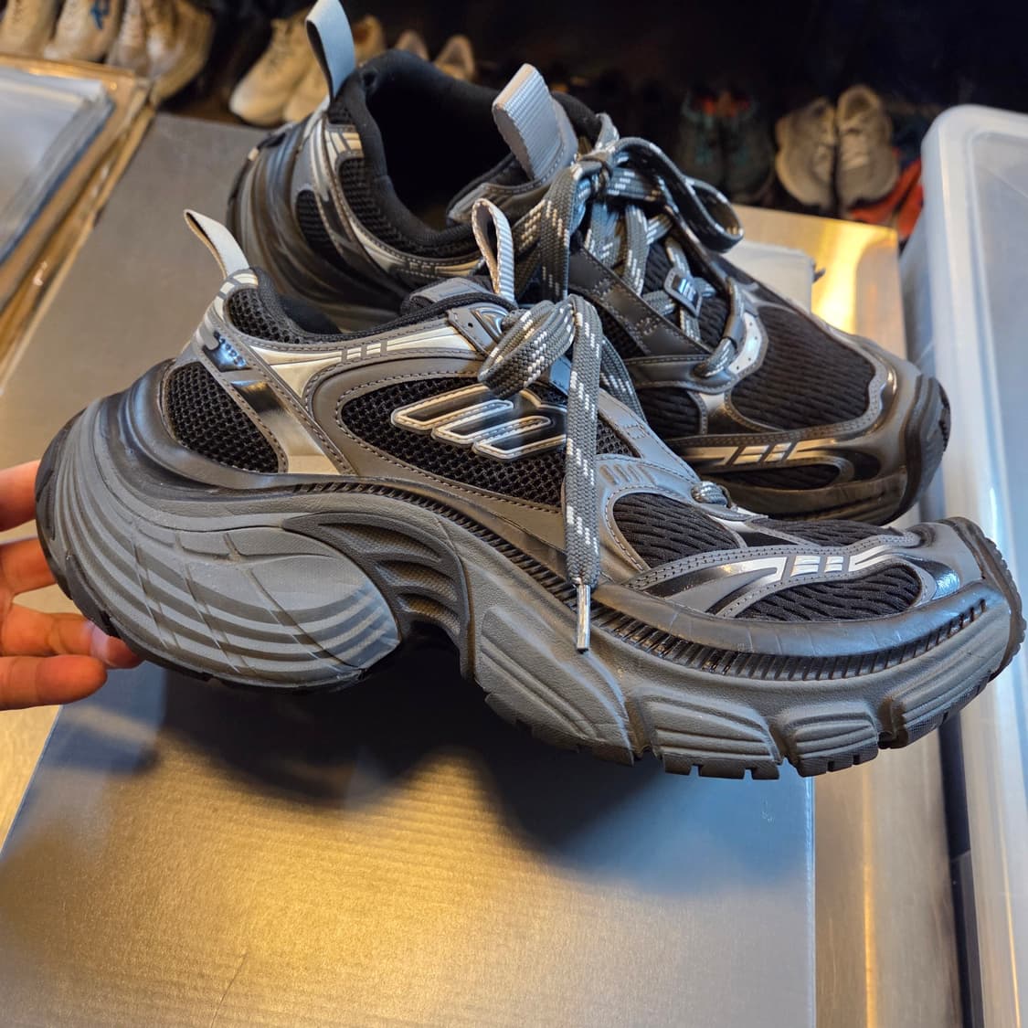 발렌시아가 6XL 블랙/그레이 (43) 상품이미지5