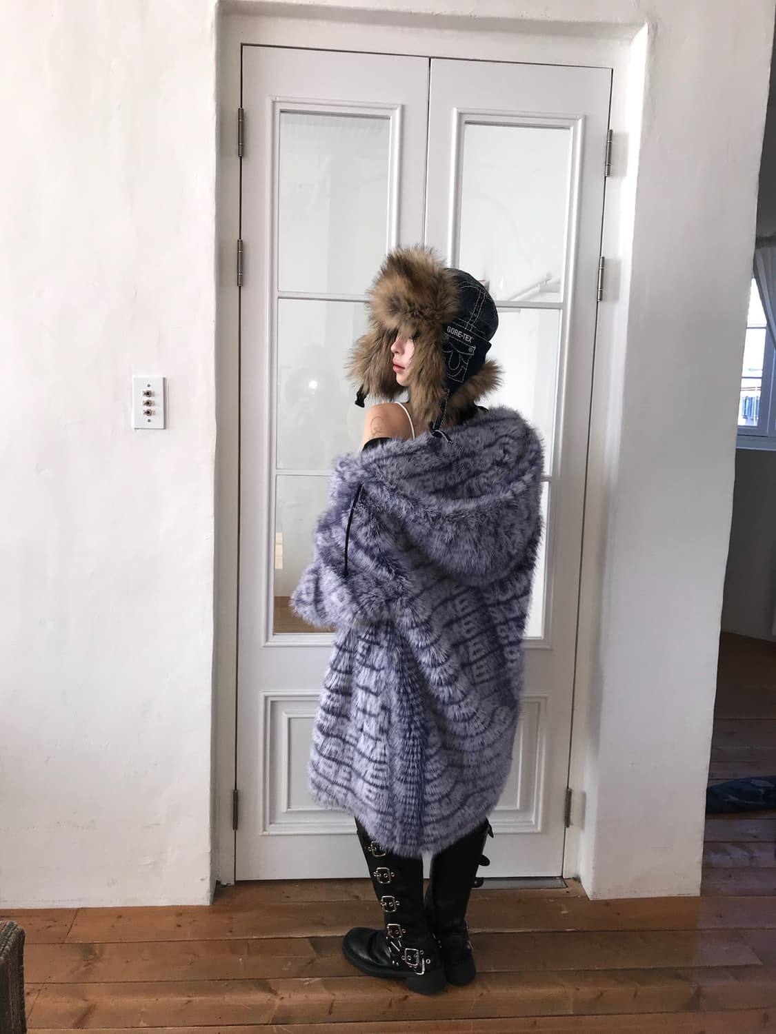 슈프림 22ss 포우 퍼 코트 상품이미지5