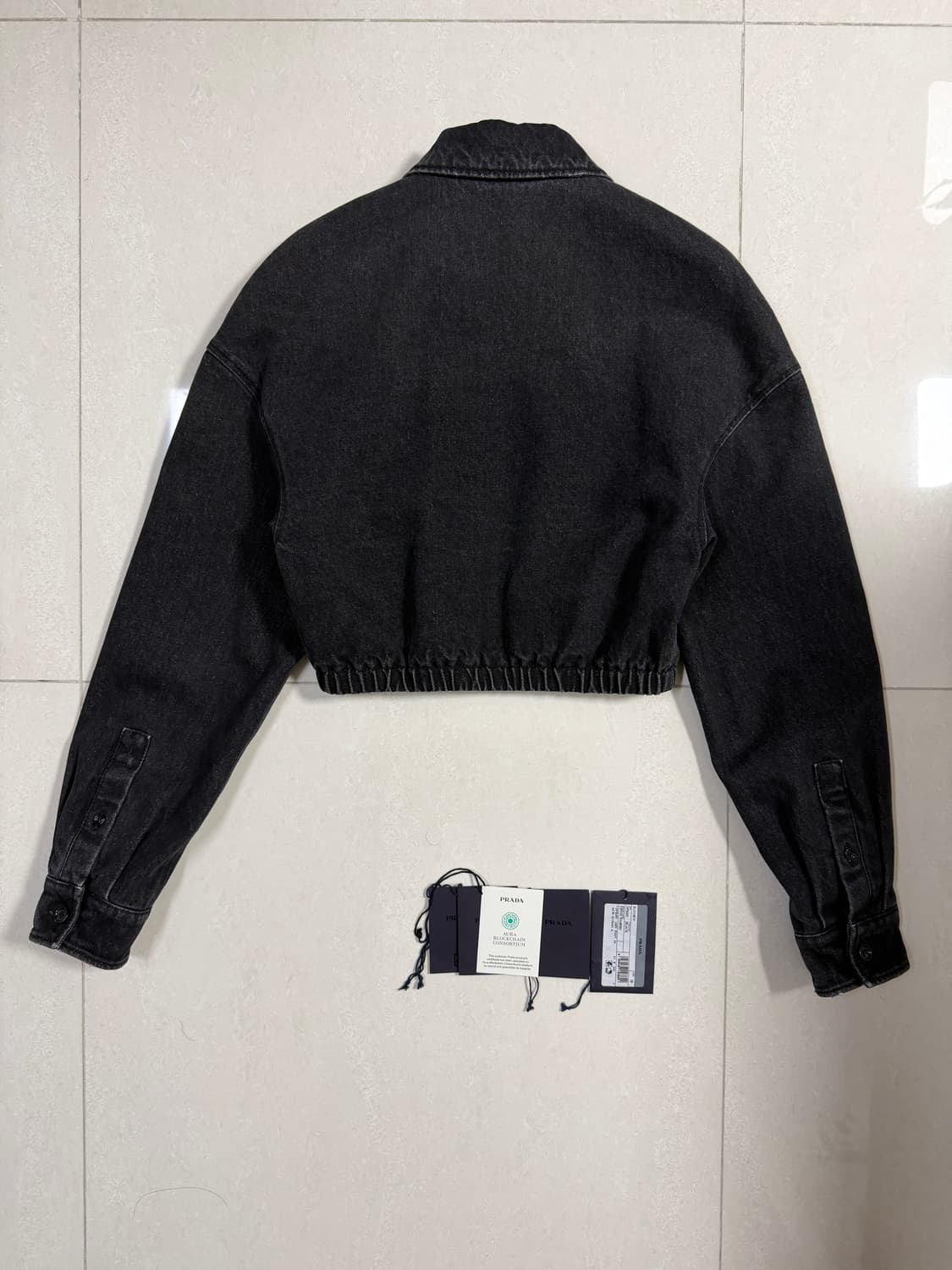 프라다 데님 블루종 크롭 자켓 38사이즈 (뉴진스 해린착용) 상품이미지4