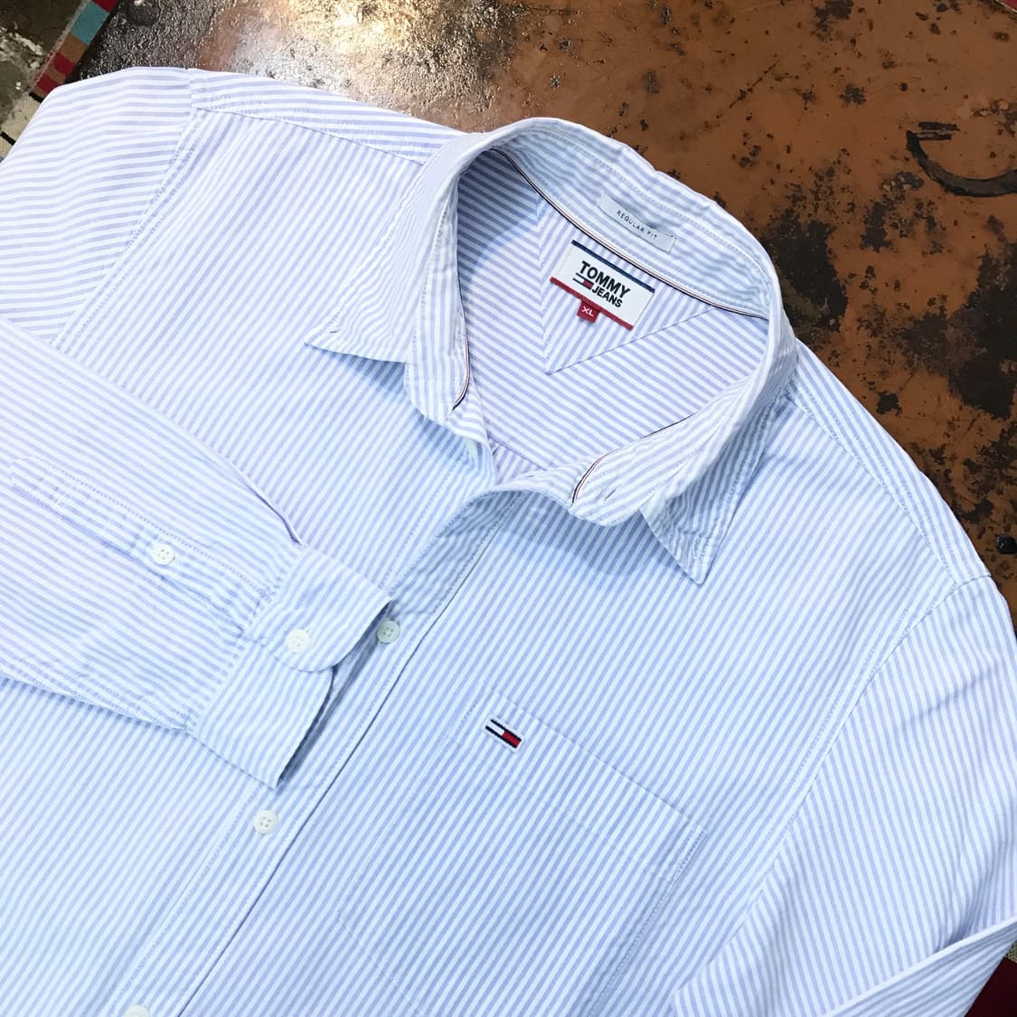 타미힐피거 라이트 블루 스트라이프 옥스포드 셔츠 남성 110 사이느 상품이미지3