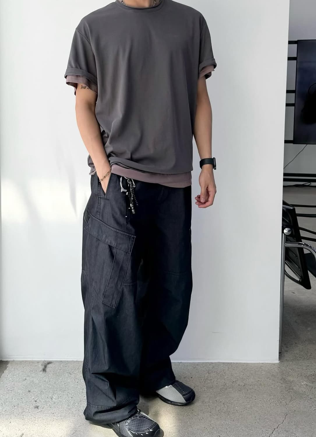 해칭룸 투페이스 반팔티 급처분 상품이미지4