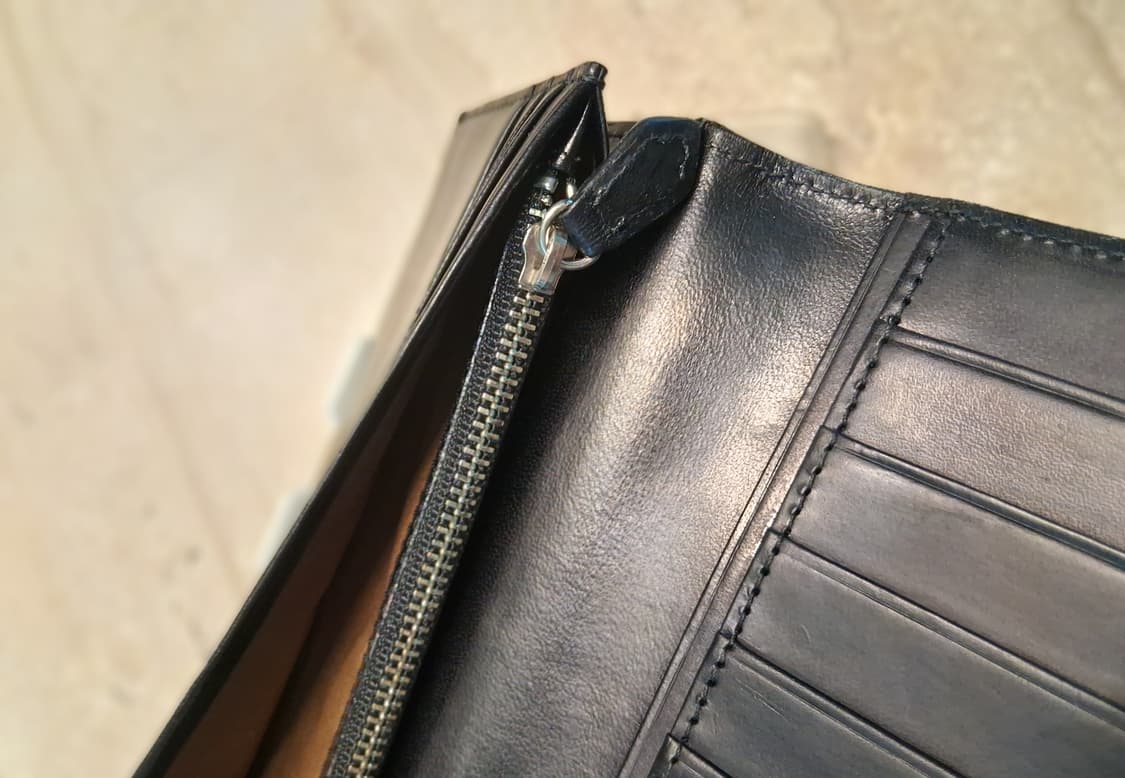 비비안웨스트우드 일본판 orb라인 음각 엠보 장지갑 상품이미지9