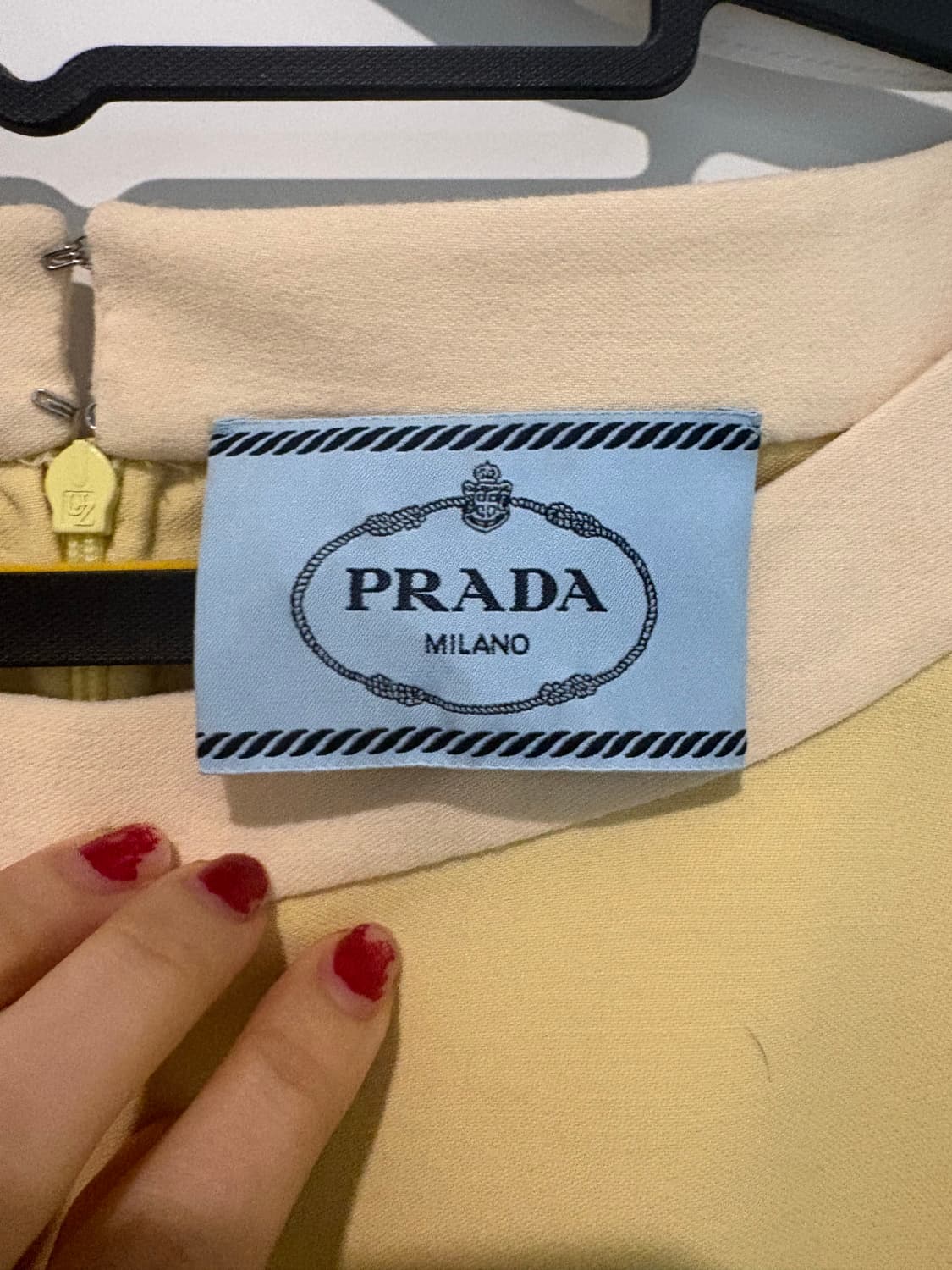 프라다 상품이미지4