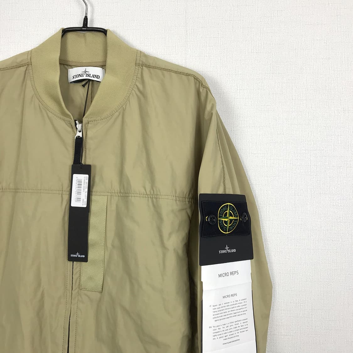 스톤아일랜드 20ss 새상품 마이크로랩스 봄버 자켓 L 상품이미지4