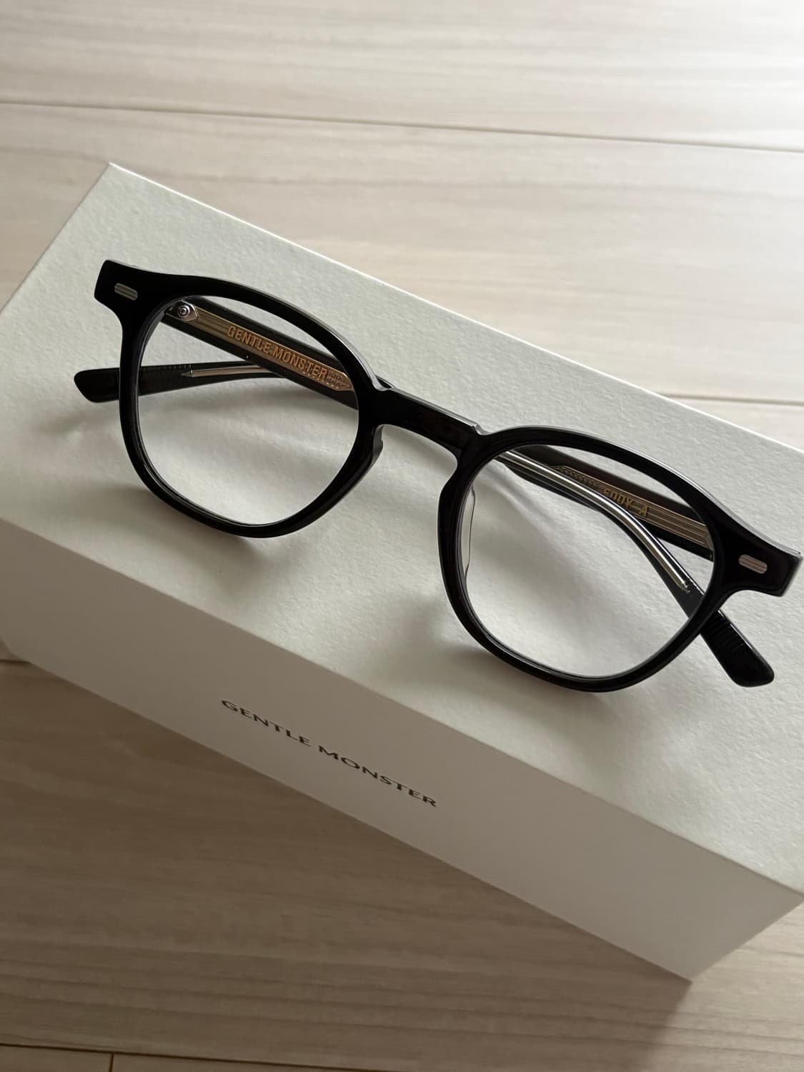 젠틀몬스터 에디 01  상품이미지1