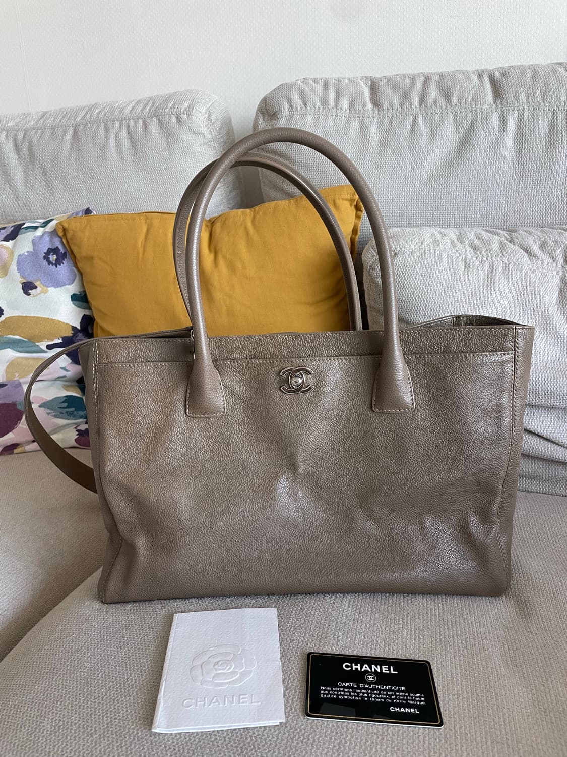 (정품) 샤넬 서프백 상품이미지1