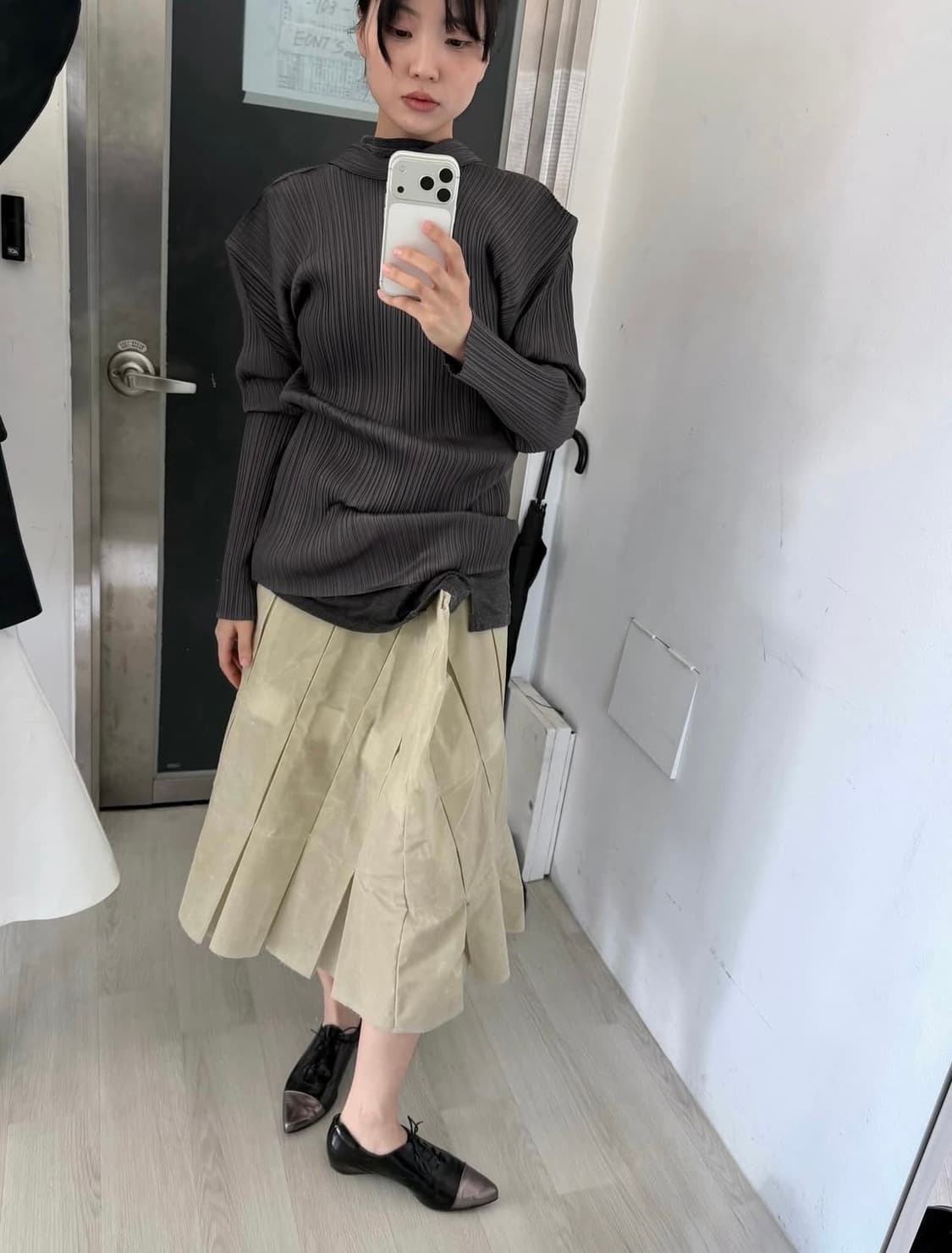 에옹쓰 STTS Pleats Skirt 상품이미지2
