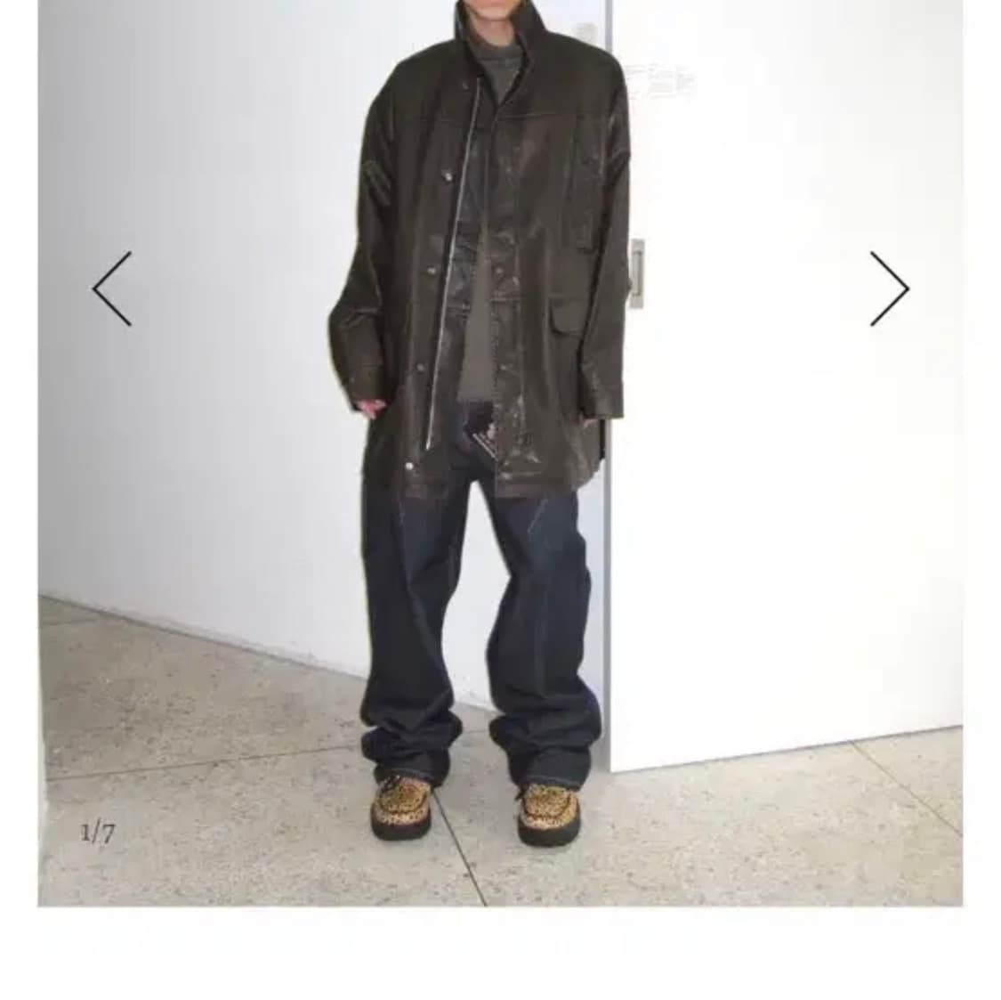 리이리 탱크래더자켓 leeyeelee 구해요 상품이미지1