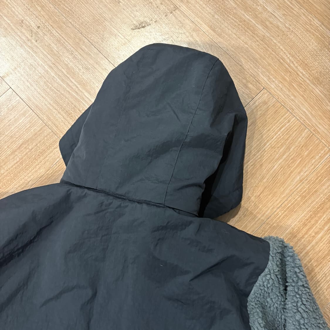 파타고니아 블랙&그레이 쉘드 레트로 X 플리스 풀오버 상품이미지7