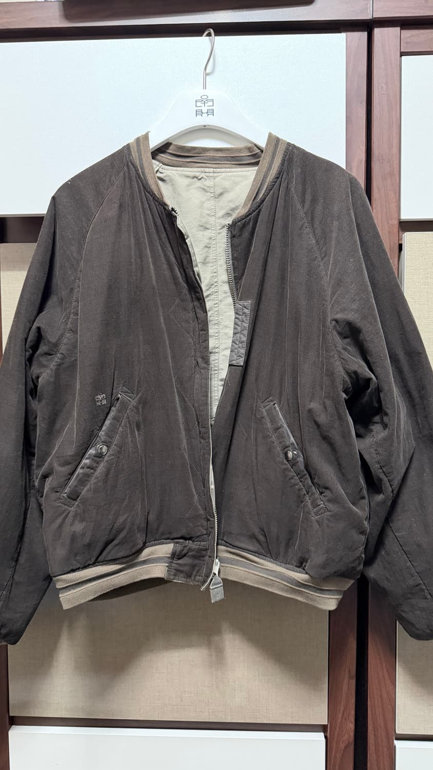 1)폴리테루 1011 리버시블 플로럴 수베니어 봄버라이트 세이지(브라운) 상품이미지3