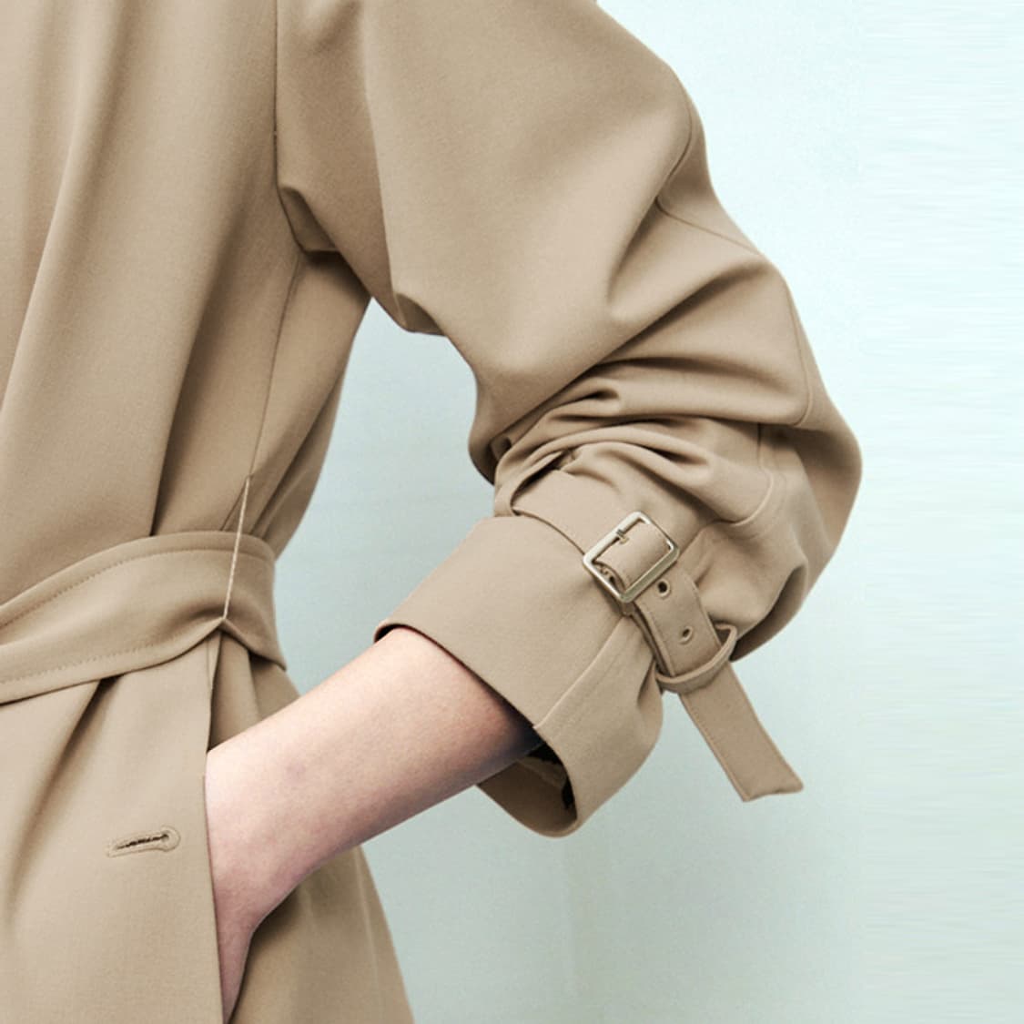 더아이잗컬렉션(THE IZZAT) 벨티드 슬릿 트렌치코트 55-66 상품이미지4