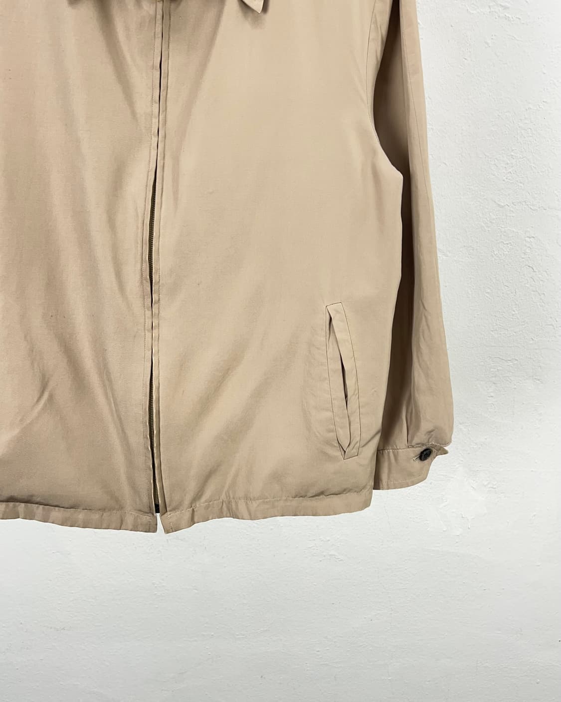 구찌 베이지 해링턴 플레인 블루종 자켓 상품이미지5