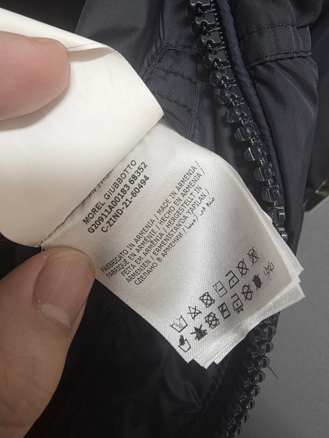 몽클레어 모렐 마야프 6사이즈 상품이미지7