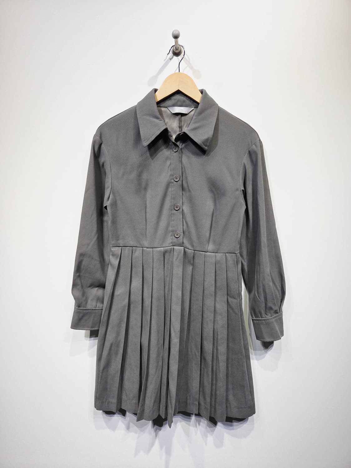 에잇세컨즈 그레이 플리츠 미니 원피스_S 상품이미지2