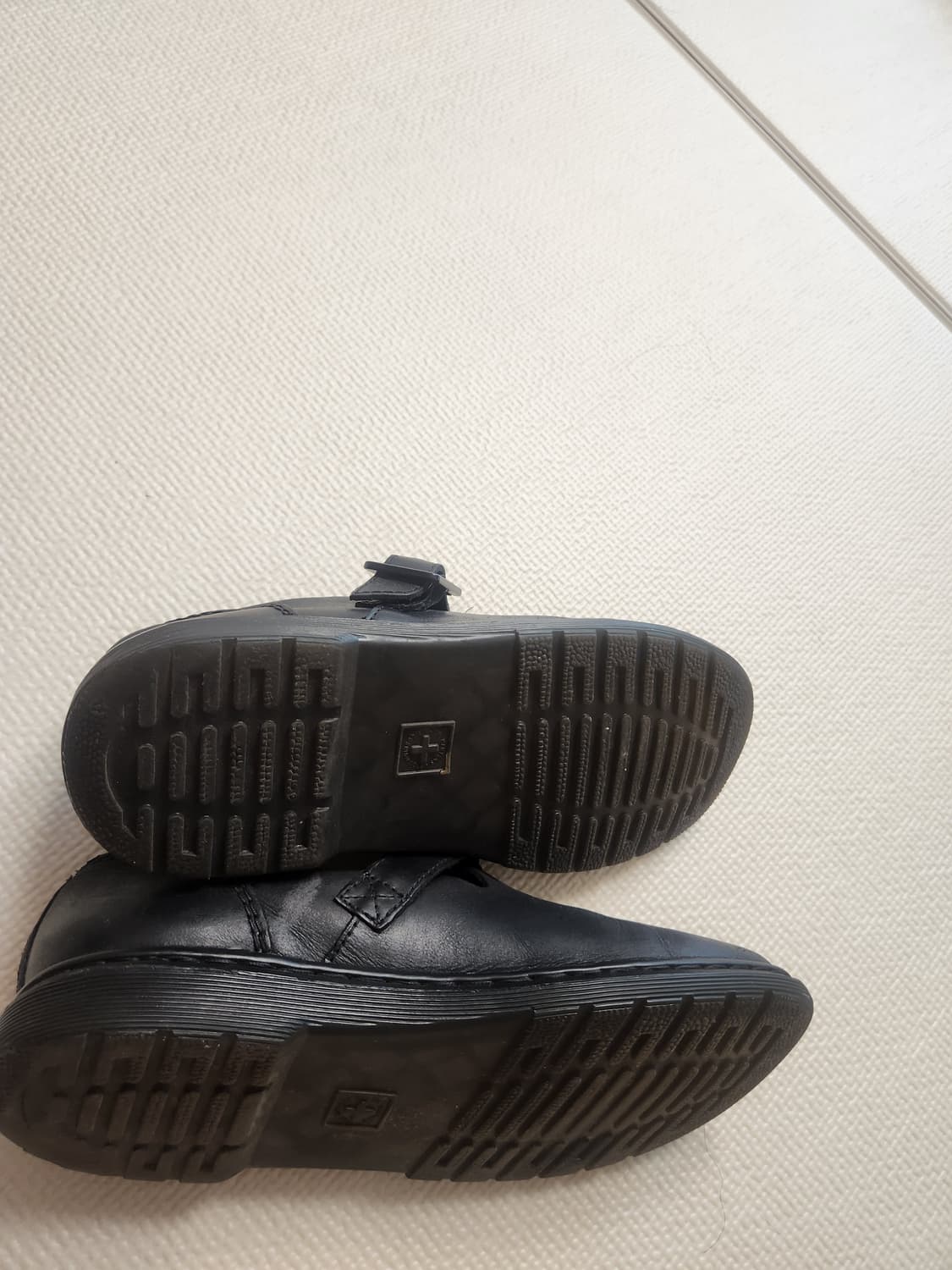 닥터마틴 패트리샤 상품이미지3