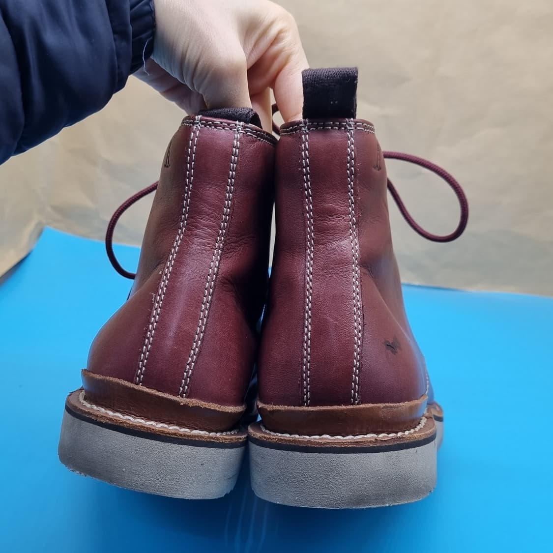 반스 피그 스웨이드 스니커즈 250 상품이미지4