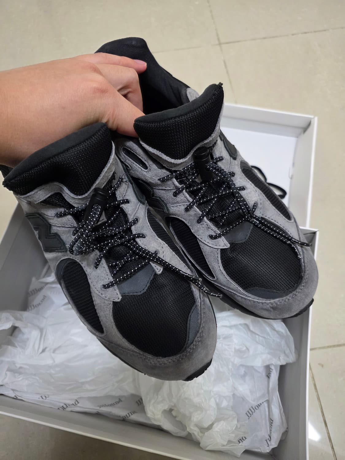 뉴발란스 x JJJ자운드 2002R 고어텍스 차콜 270 상품이미지3