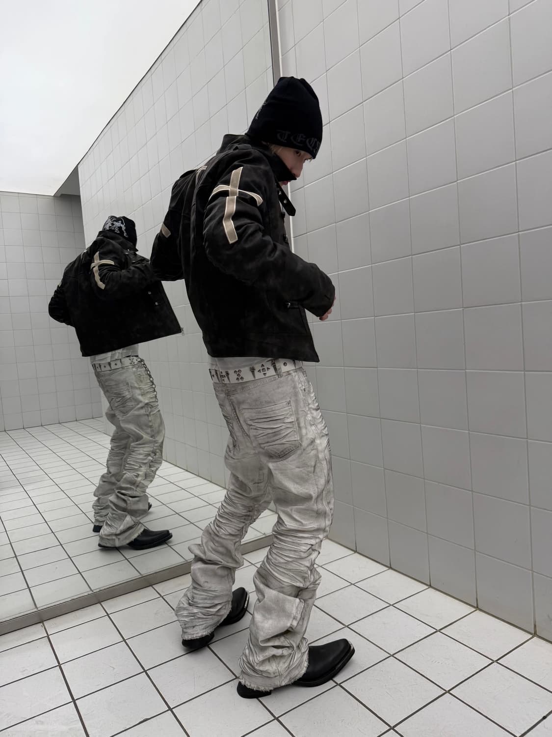 워싱 디스트로이드 스택 데님 팬츠 상품이미지3