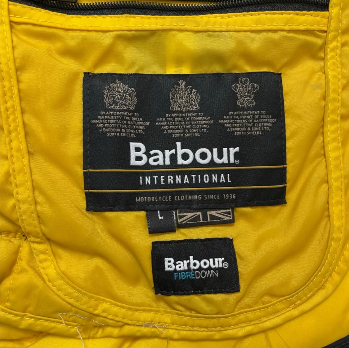 바버 인터내셔널 Barbour 블랙 퀼팅 파이버다운 경량패딩 L 상품이미지4