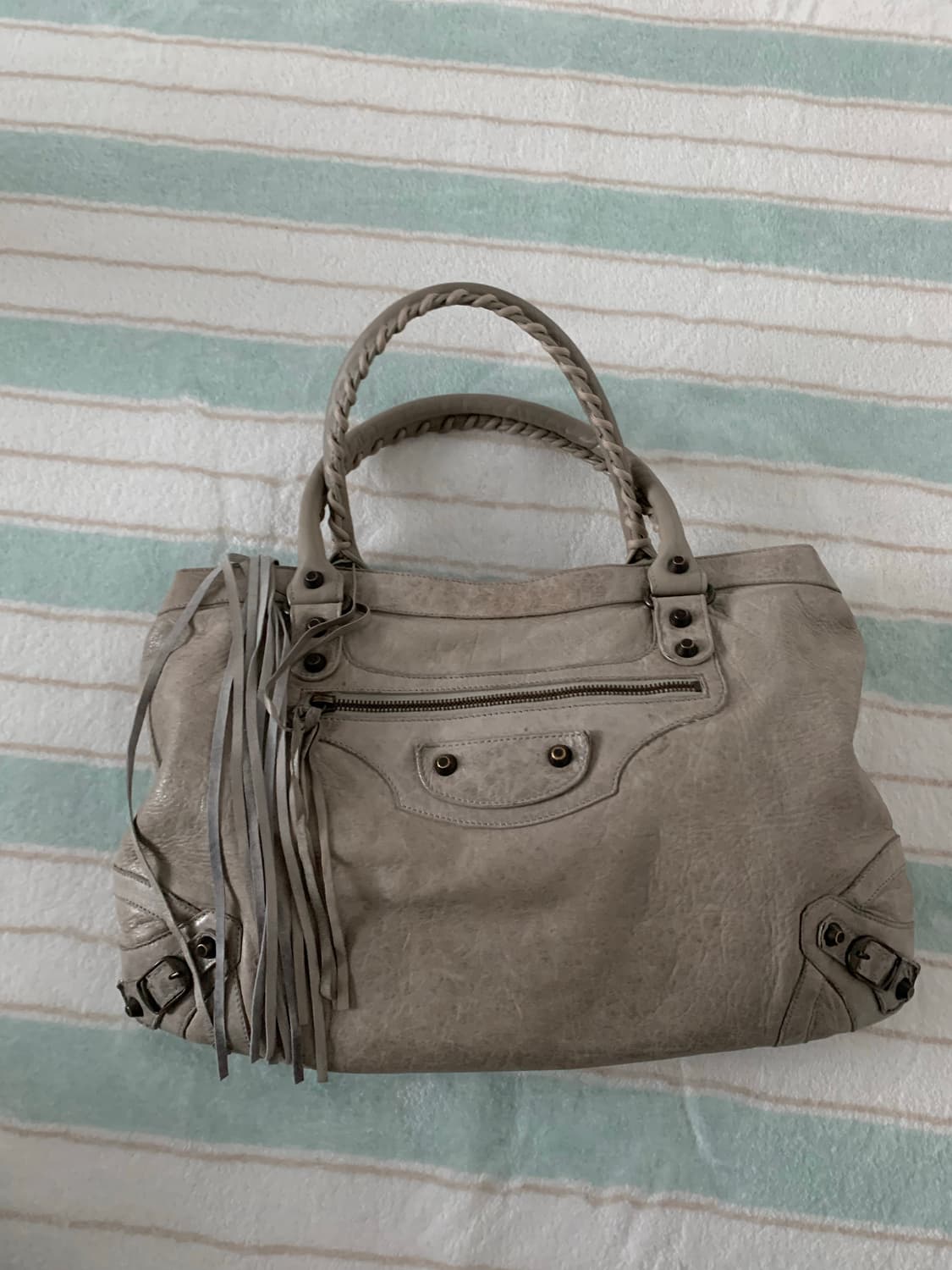 발렌시아가 시티 모터백 그레이  상품이미지1