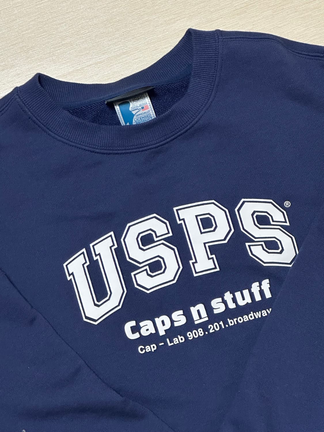 캡스앤스터프 네이비 맨투맨 상품이미지1