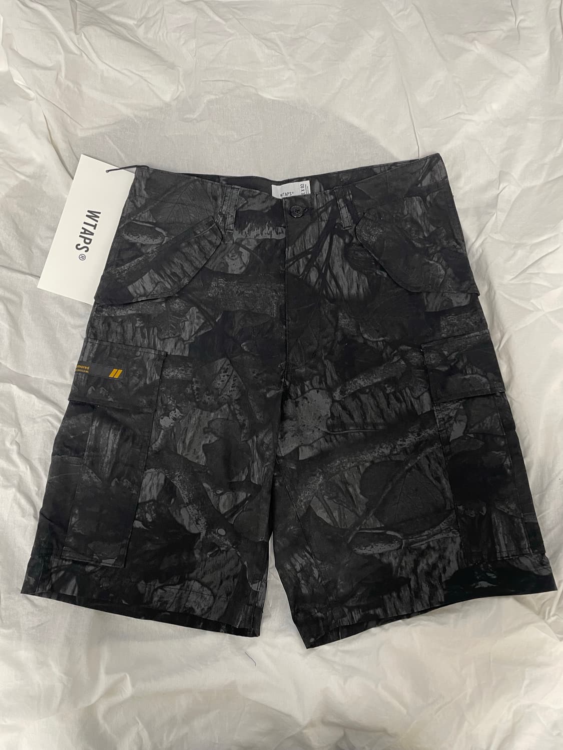 더블탭스 카고 쇼츠 카모 상품이미지1