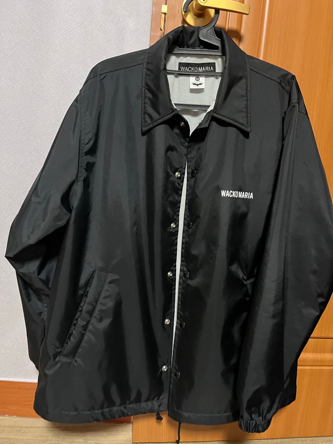 와코마리아 다크나이트 트릴로지 코치자켓 블랙 상품이미지1