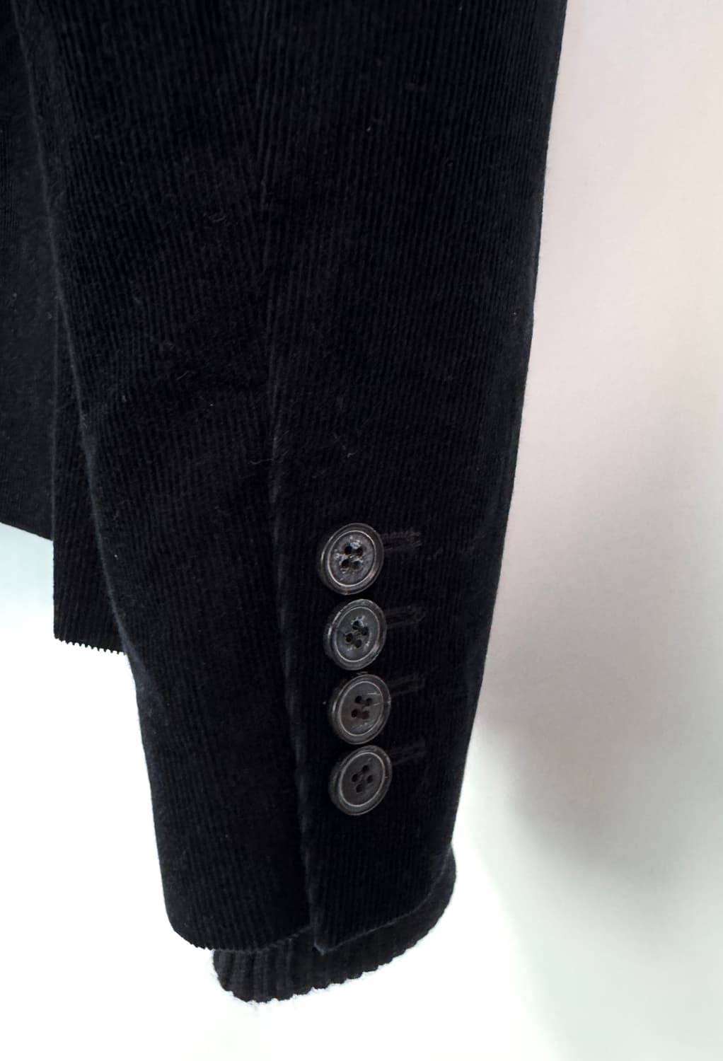 KRISVANASSCHE 크리스반아쉐 블랙 코듀로이 원버튼 자켓 50  상품이미지4