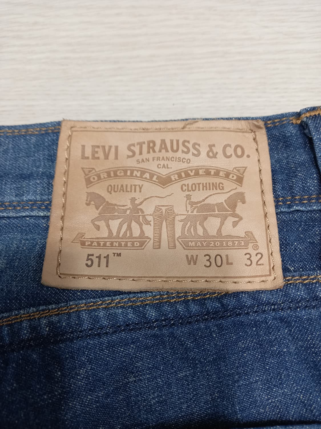 30 리바이스511 봄여름용 린넨18% 데미지워싱 리페어진 30-210 상품이미지5