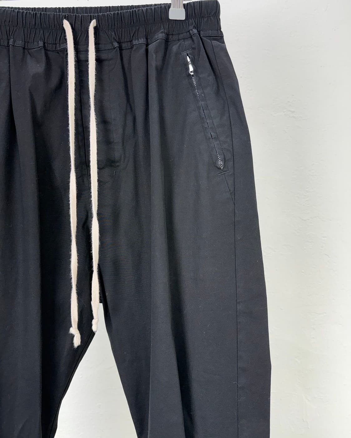 릭 오웬스 19ss 테쿠아틀 블랙 드로스트링 트랙 팬츠 상품이미지3