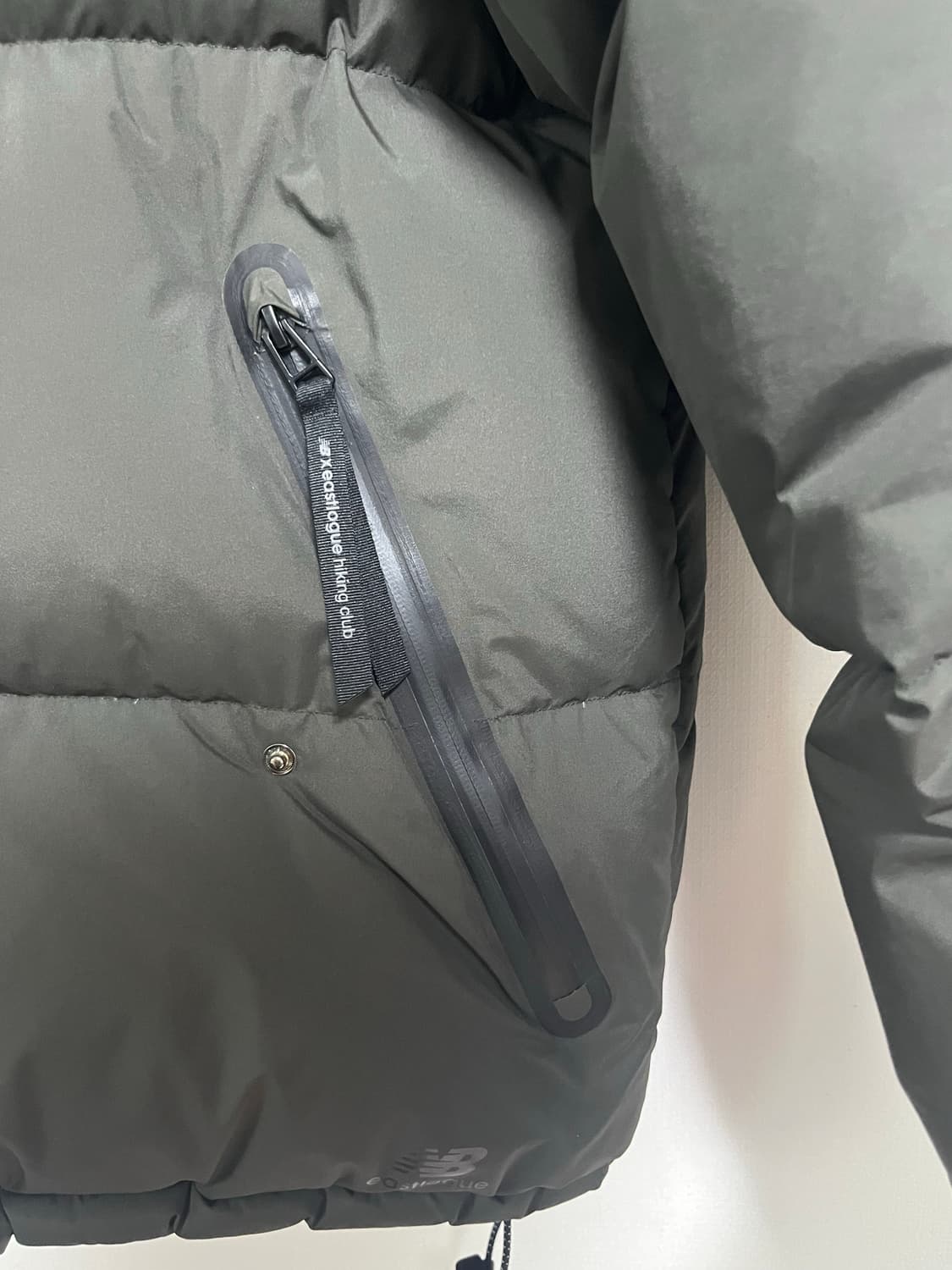 뉴발란스 이스트로그 고어텍스 다운자켓 상품이미지4