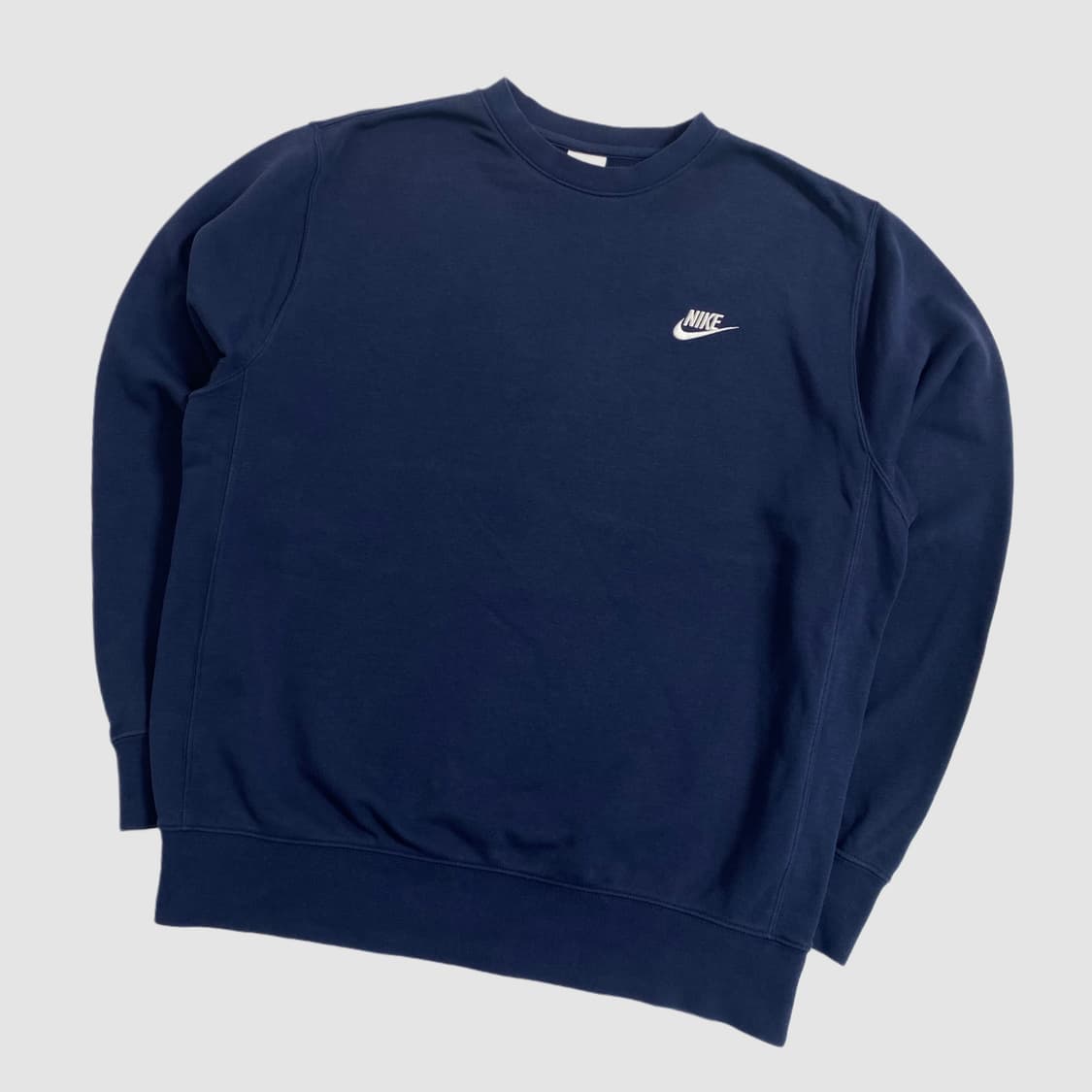 나이키 맨투맨 상품이미지1