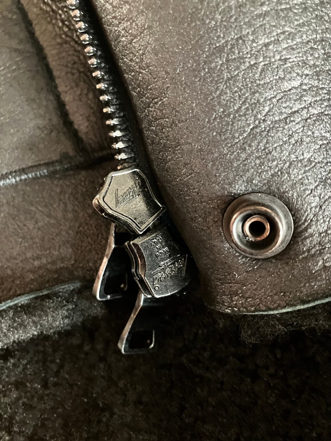 발망 무스탕 자켓 상품이미지6