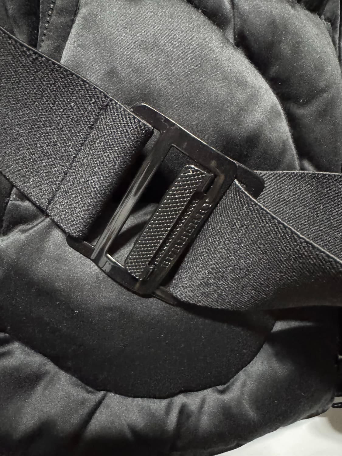 XL 버버리 여성 벨트 패딩 상품이미지6