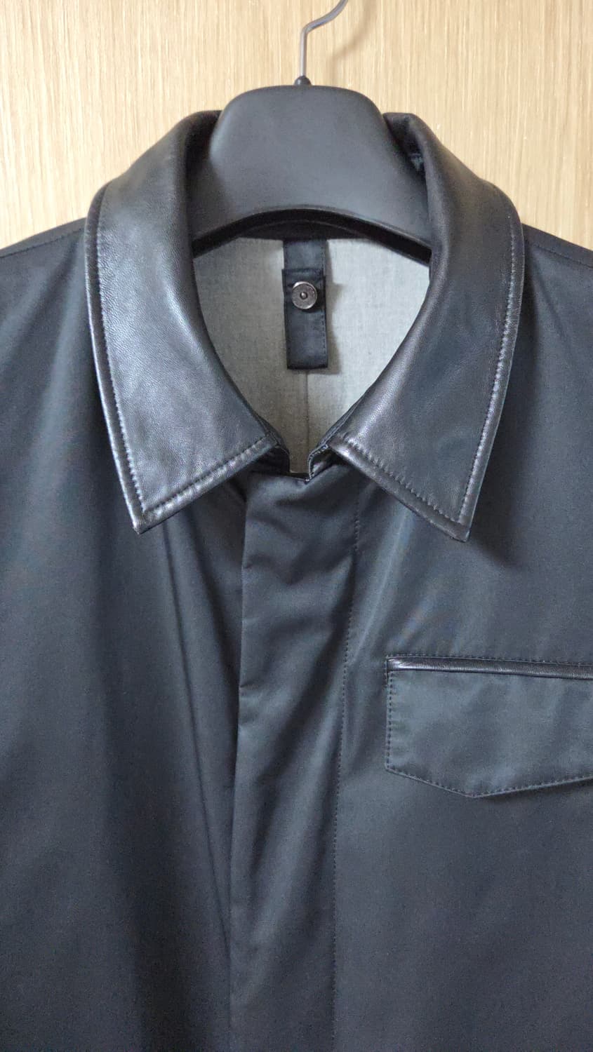 (착샷) 지방시 레더 카라 자켓 GIVENCHY 상품이미지4