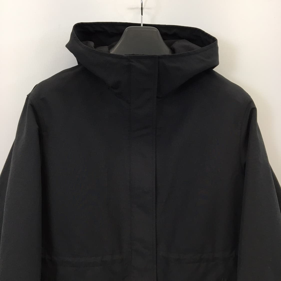 유니클로 유틸리티파카 L 블랙  상품이미지3