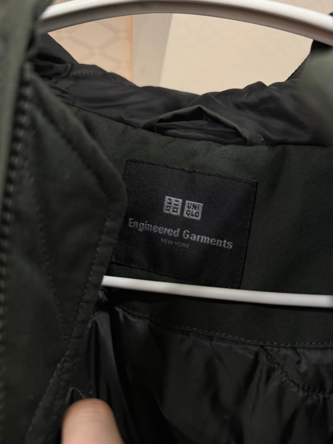 유니클로 엔지니어드가먼츠 패딩 카키 XL 상품이미지2