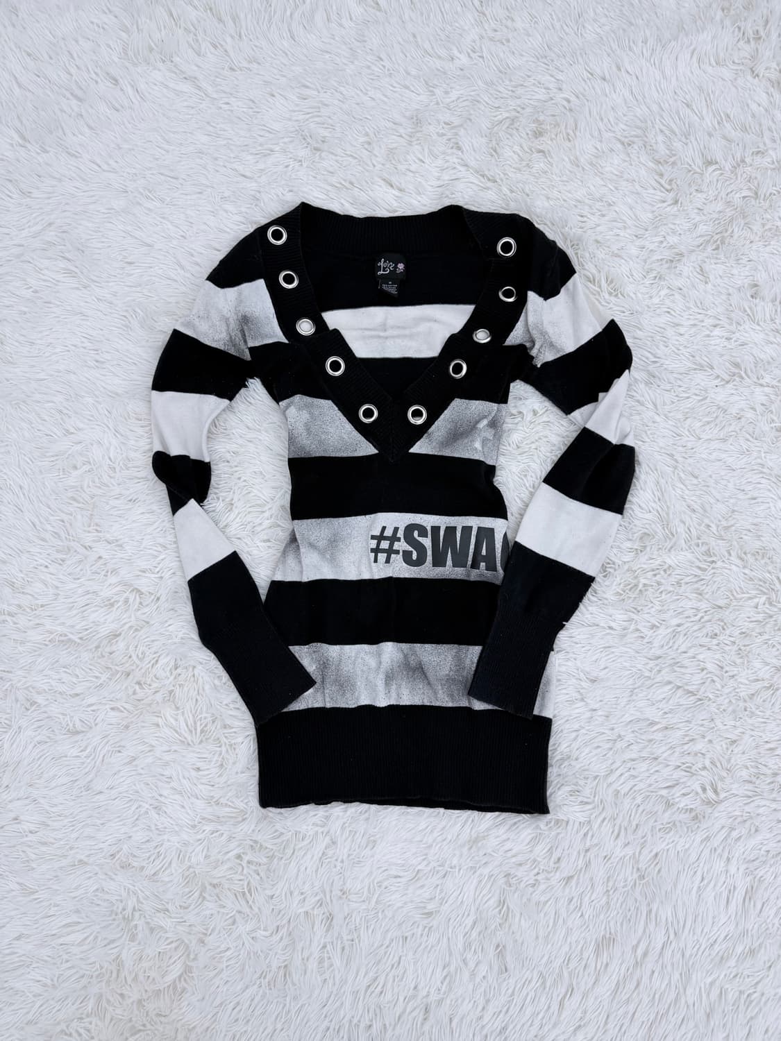 아일렛 펑크 니트 OPS 상품이미지1