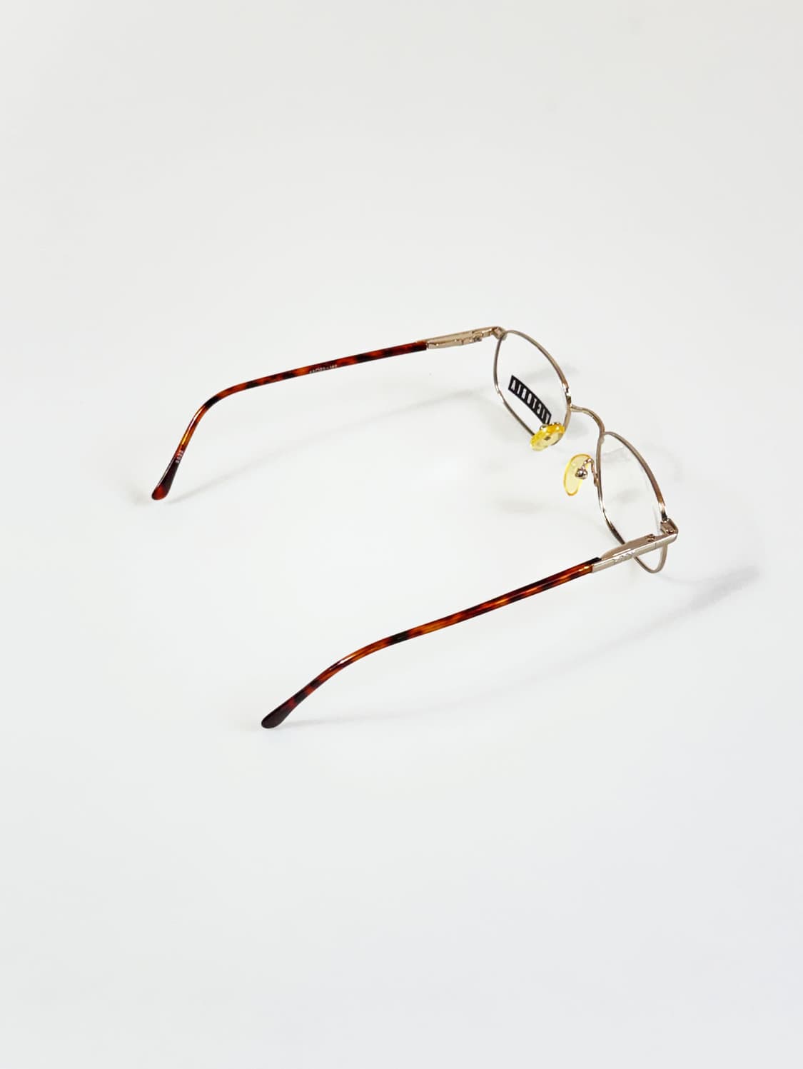 90s VICTORIA 골드 메탈 슬림 스퀘어 빈티지 안경 상품이미지4