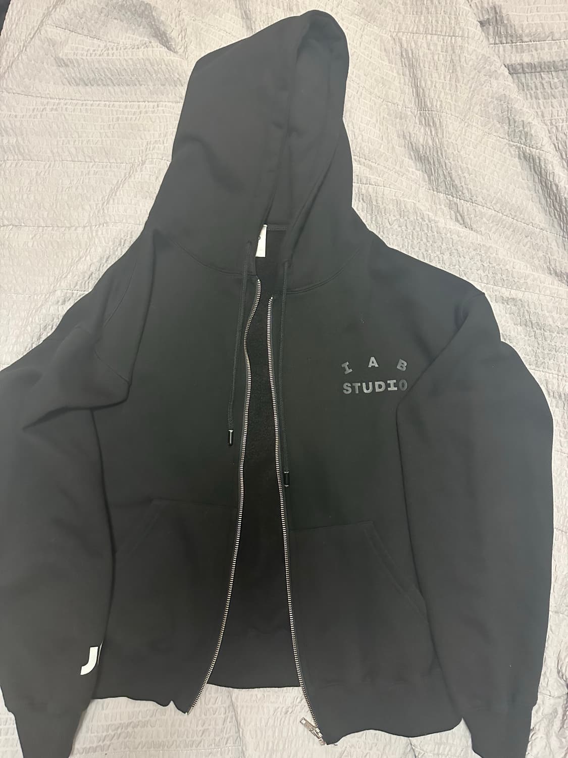 IAB STUDIO  X JTBC 스태프 후드집업 상품이미지7