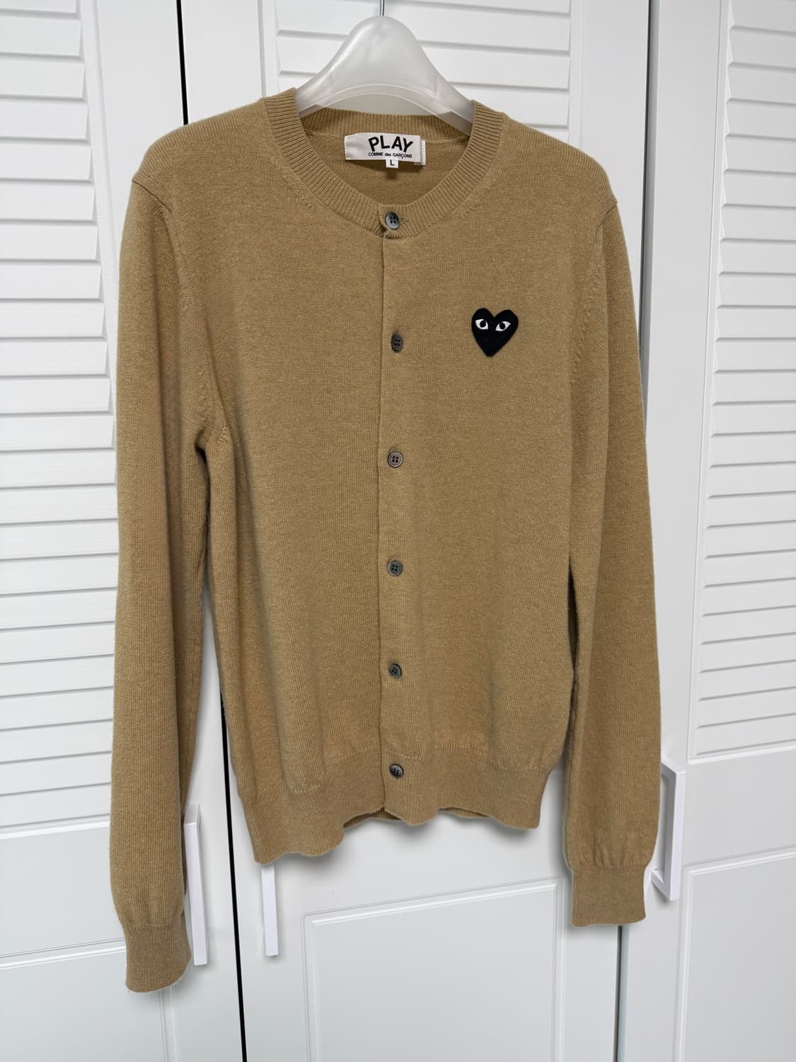 꼼데가르송 와펜 가디건 상품이미지1