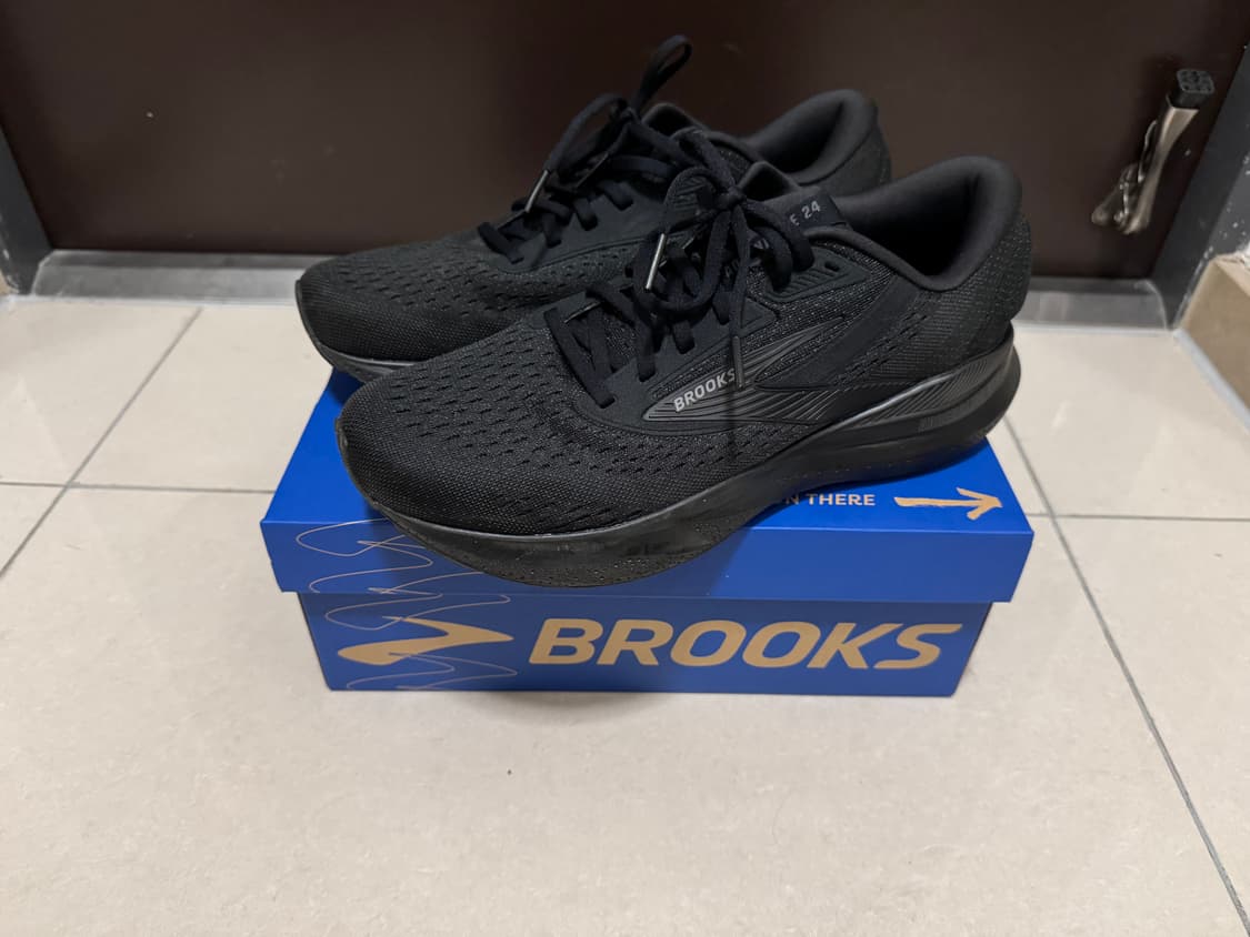 브룩스 아드레날린 GTS24 블랙 275 상품이미지1