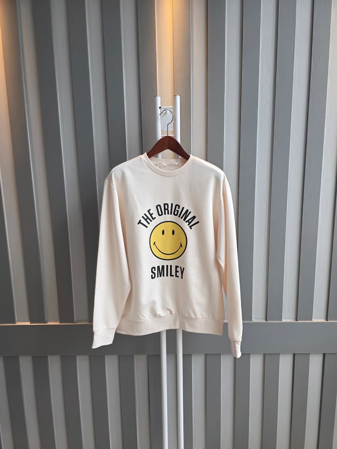 시리오 스마일 맨투맨  상품이미지1